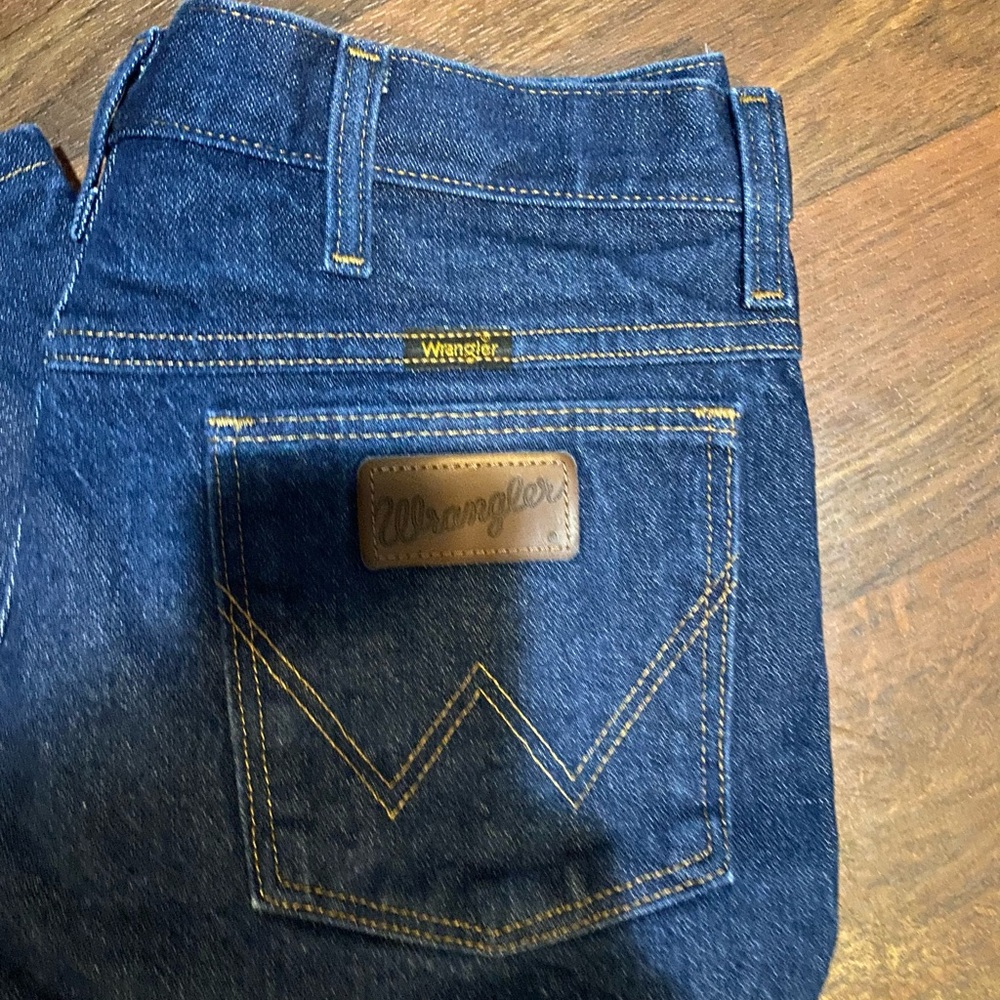 Wrangler Men’s Jeans - Picture 2 of 4